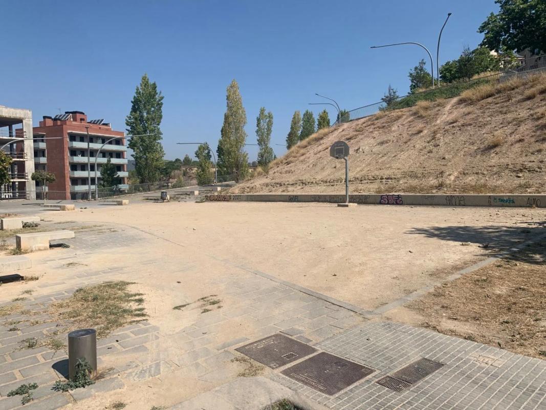 Terreno en venta en Manresa, Barcelona photo 2