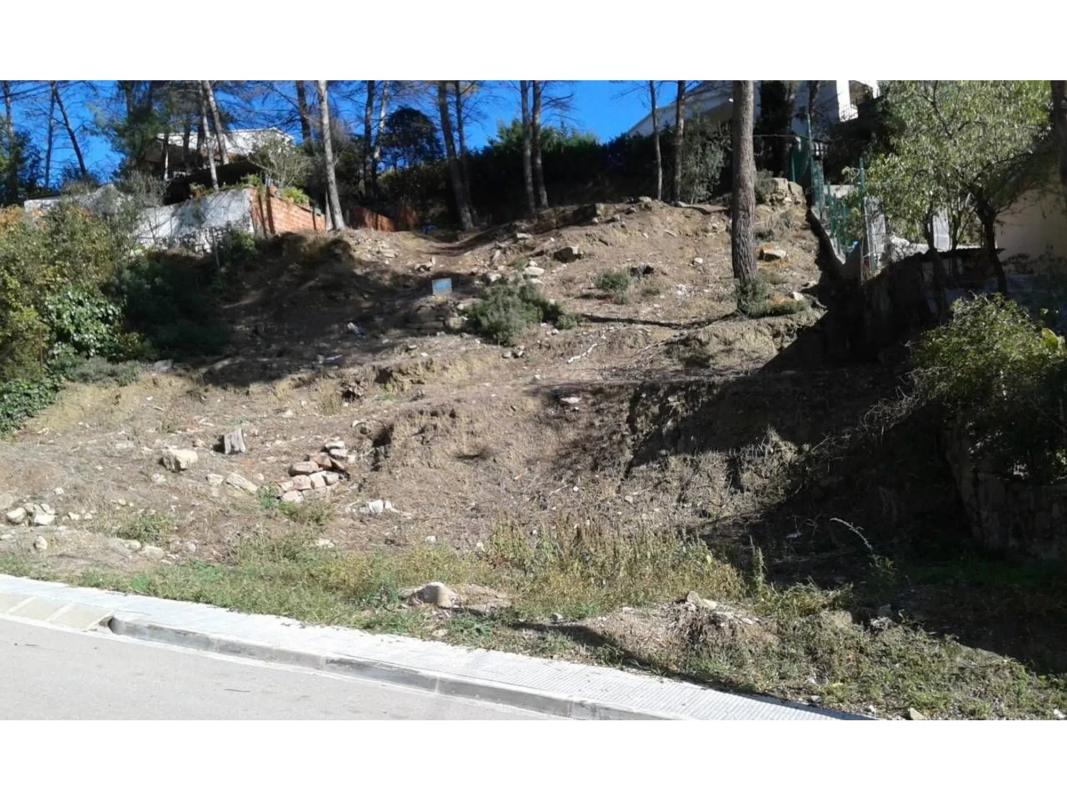 Terreno en venta en Castellgalí, Barcelona photo 1