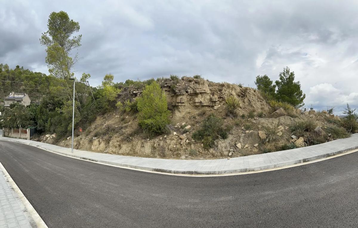 Terreno en venta en Castellgalí, Barcelona photo 1