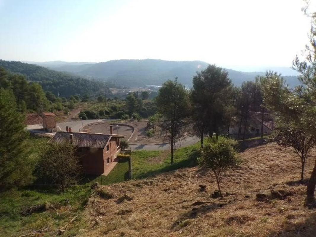Terreno en venta en Avinyo, Barcelona photo 2