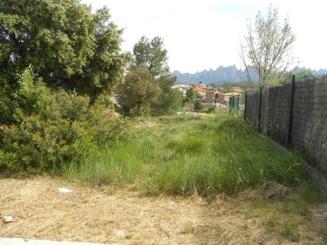 Terreno en venta en Castellgalí, Barcelona photo 1
