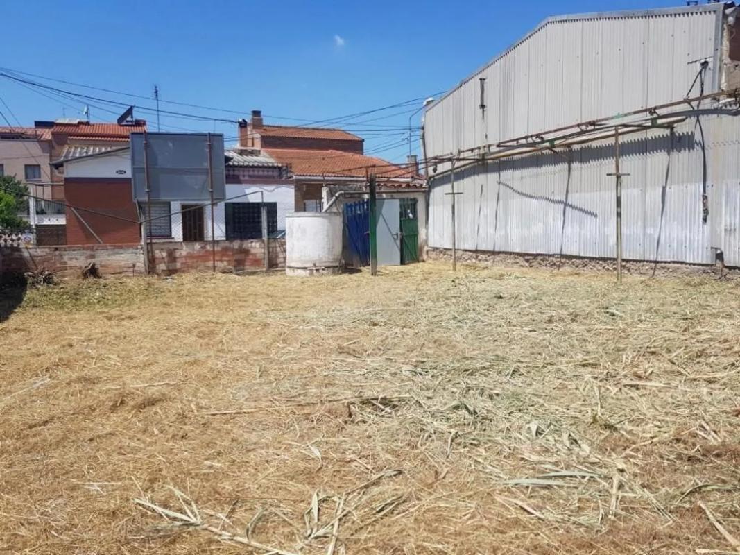 Terreno en venta en Sant Vicenç de Castellet, Barcelona photo 1