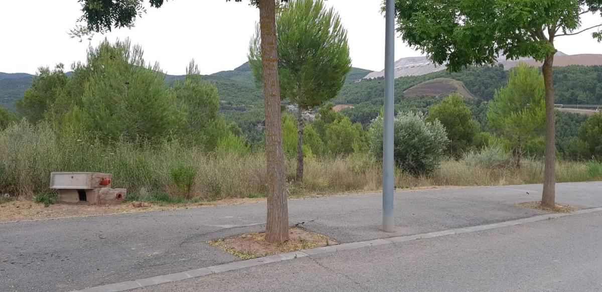 Terreno en venta en Súria, Barcelona photo 1