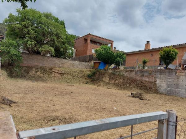 Terreno en calle 3, 304 photo 1