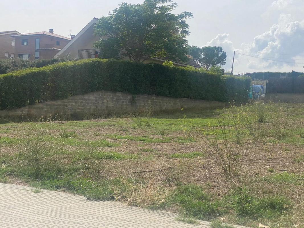 Участок земли на продажу в Наварклес, Барселона photo 2