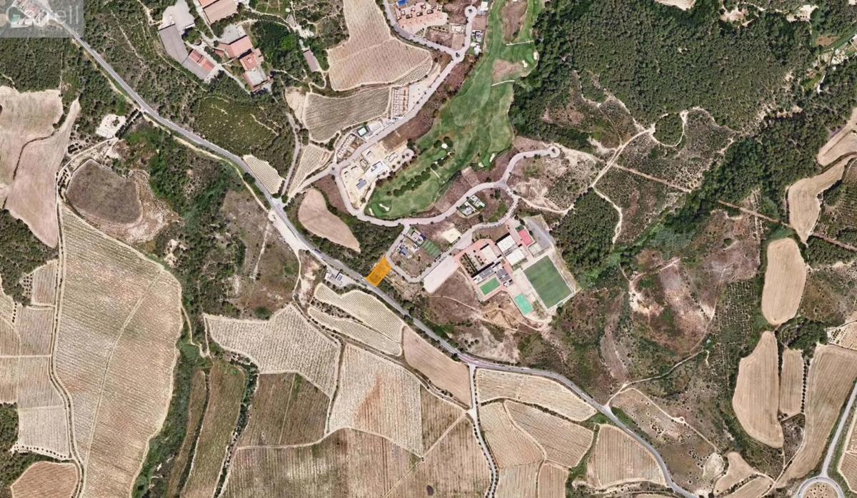 Land for sale in Sant Esteve Sesrovires, Barcelona photo 4