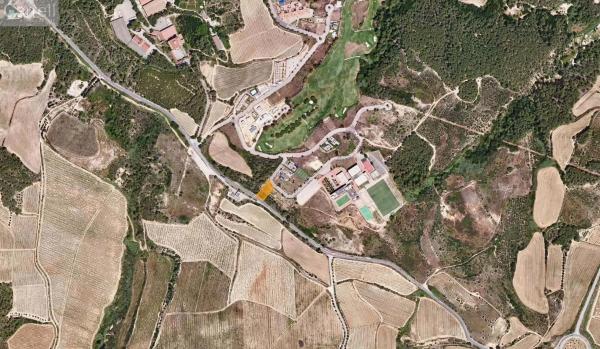 Terreno en Sant esteve Sesrovires photo 4