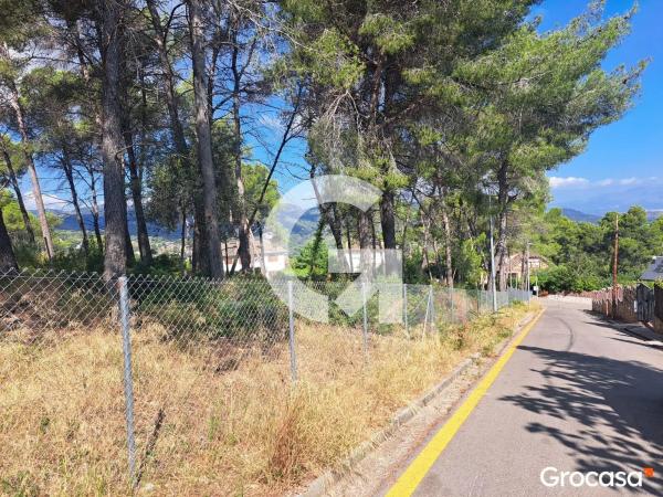 Terreno en calle de Tarragona thumbnail 2