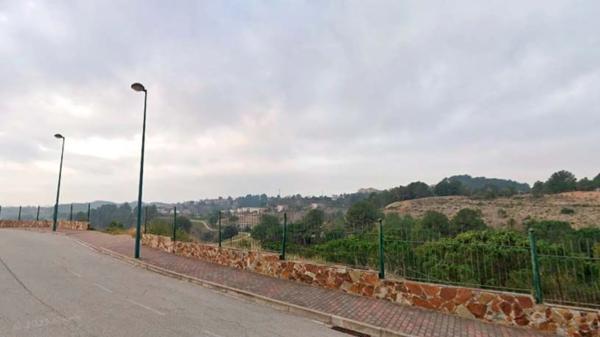Terreno en Sant esteve Sesrovires photo 2