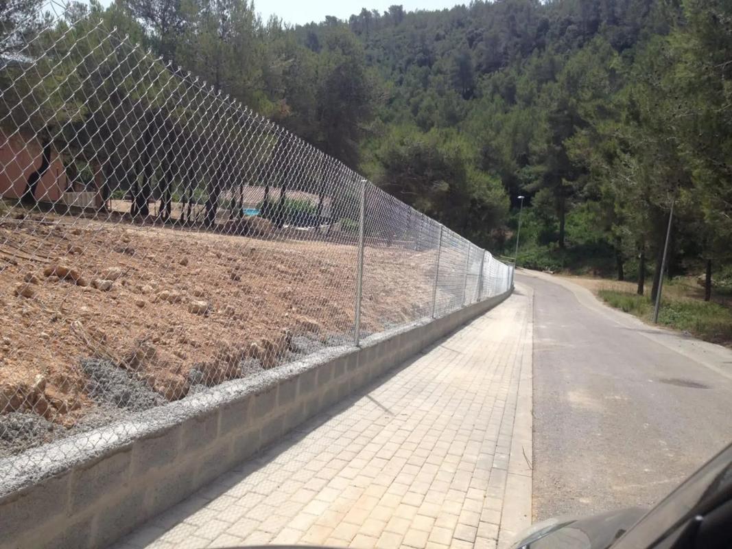 Terreno en venta en Corbera de Llobregat, Barcelona photo 2