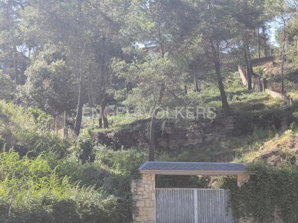 Terreno en Corbera de Llobregat thumbnail 1