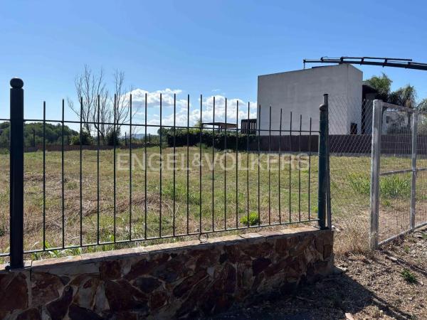 Terreno en Sant esteve Sesrovires photo 1