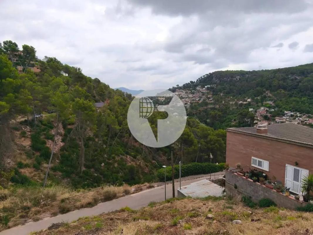 Terreno en venta en Corbera de Llobregat, Barcelona photo 5