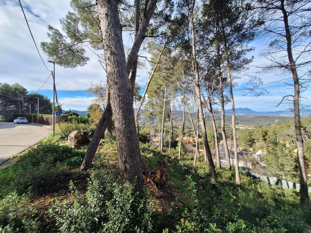 Terreno en venta en Corbera de Llobregat, Barcelona photo 1