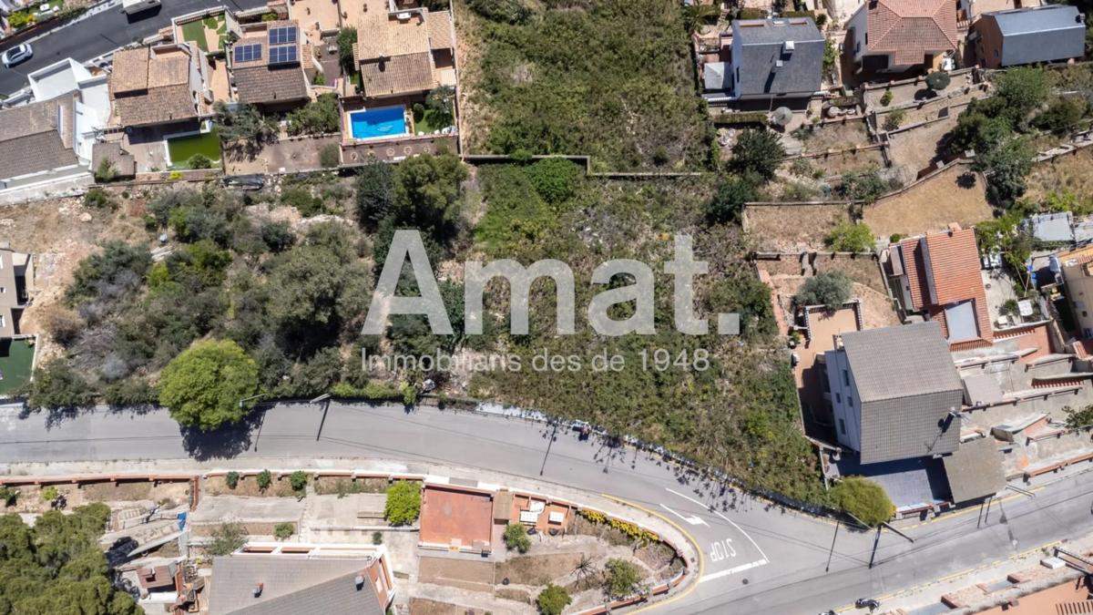 Terreno en venta en Vallirana, Barcelona photo 2