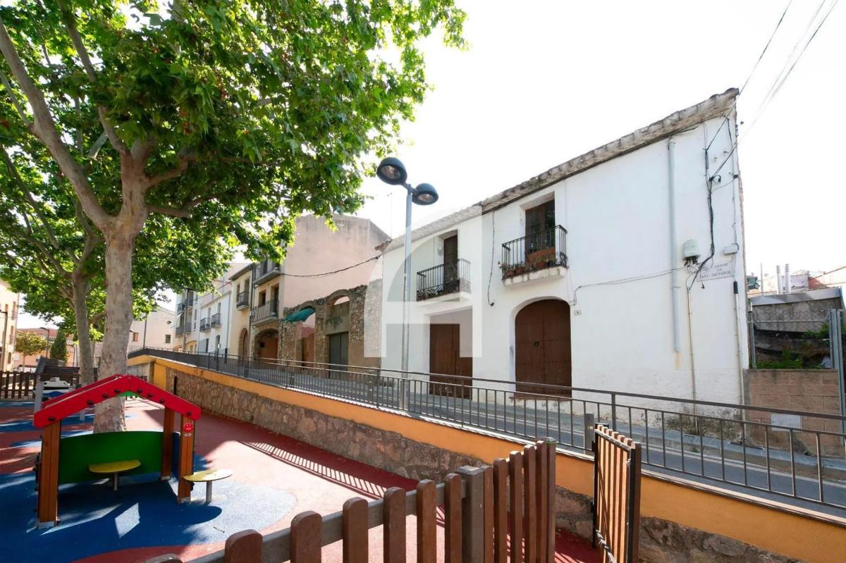 Terreno en venta en Corbera de Llobregat, Barcelona photo 1