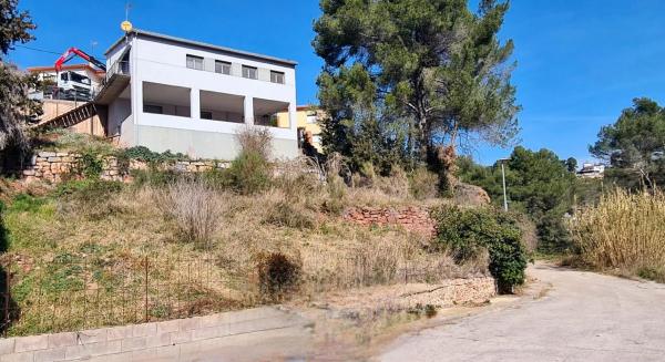 Terreno en Corbera de Llobregat thumbnail 1
