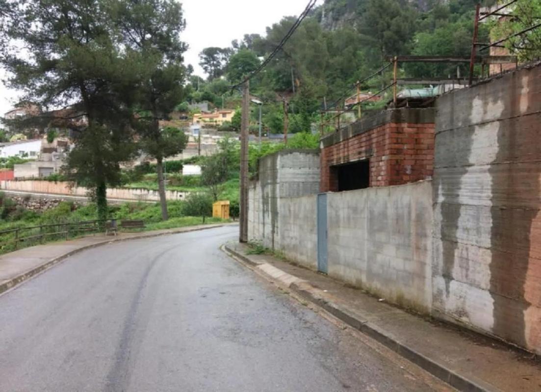 Działka na sprzedaż w Corbera de Llobregat, Barcelona photo 3