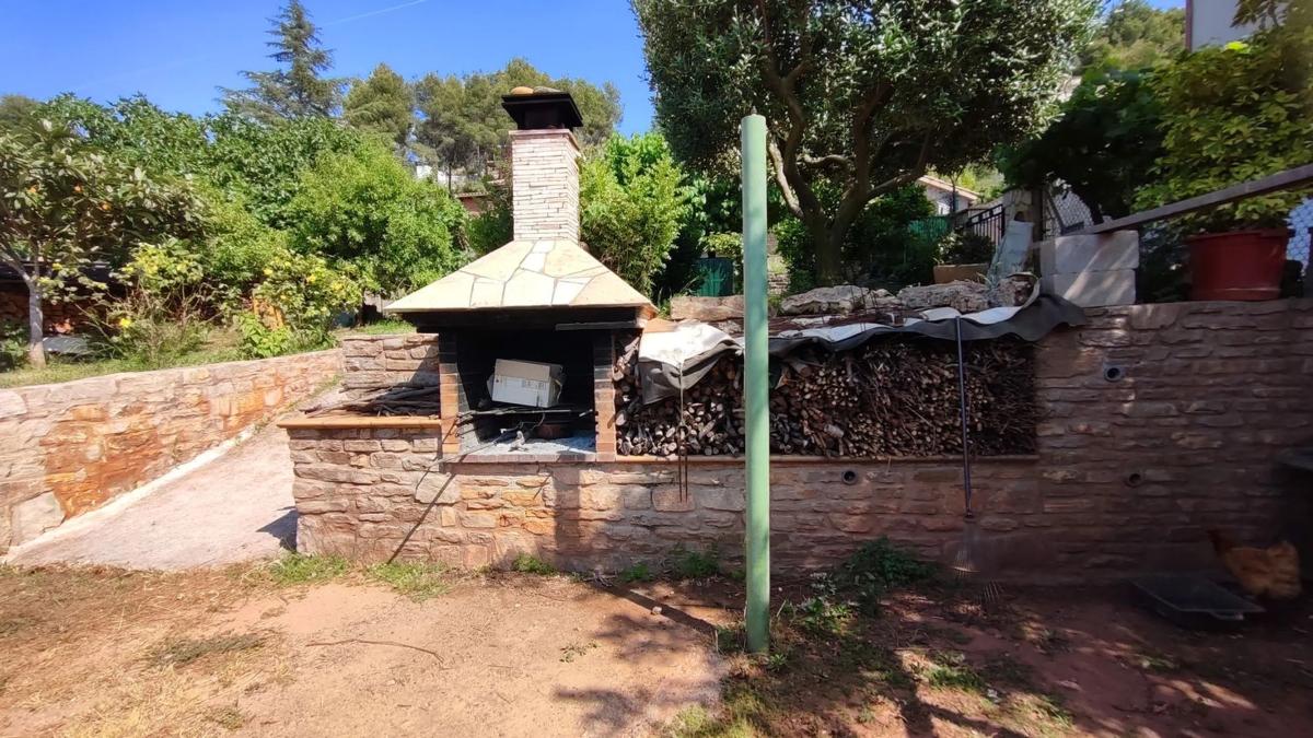 Terreno en venta en Corbera de Llobregat, Barcelona photo 2