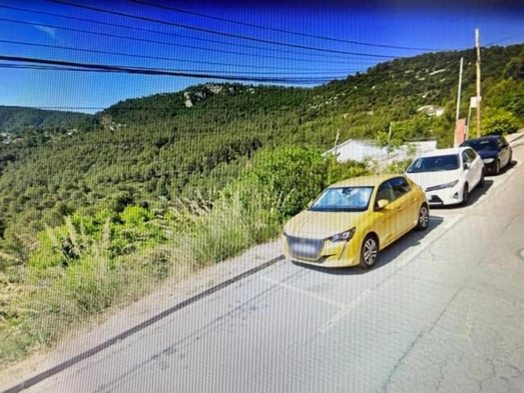 Terreno en venta en Vallirana, Barcelona photo 2
