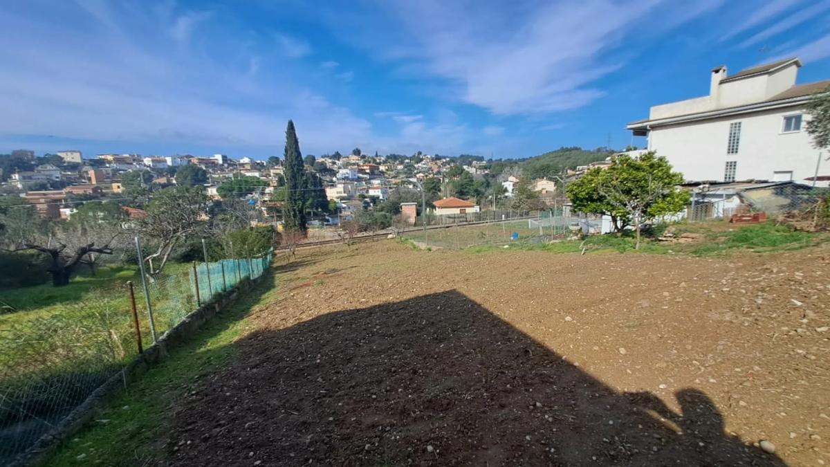 Terreno en venta en Sant esteve Sesrovires, Barcelona photo 4