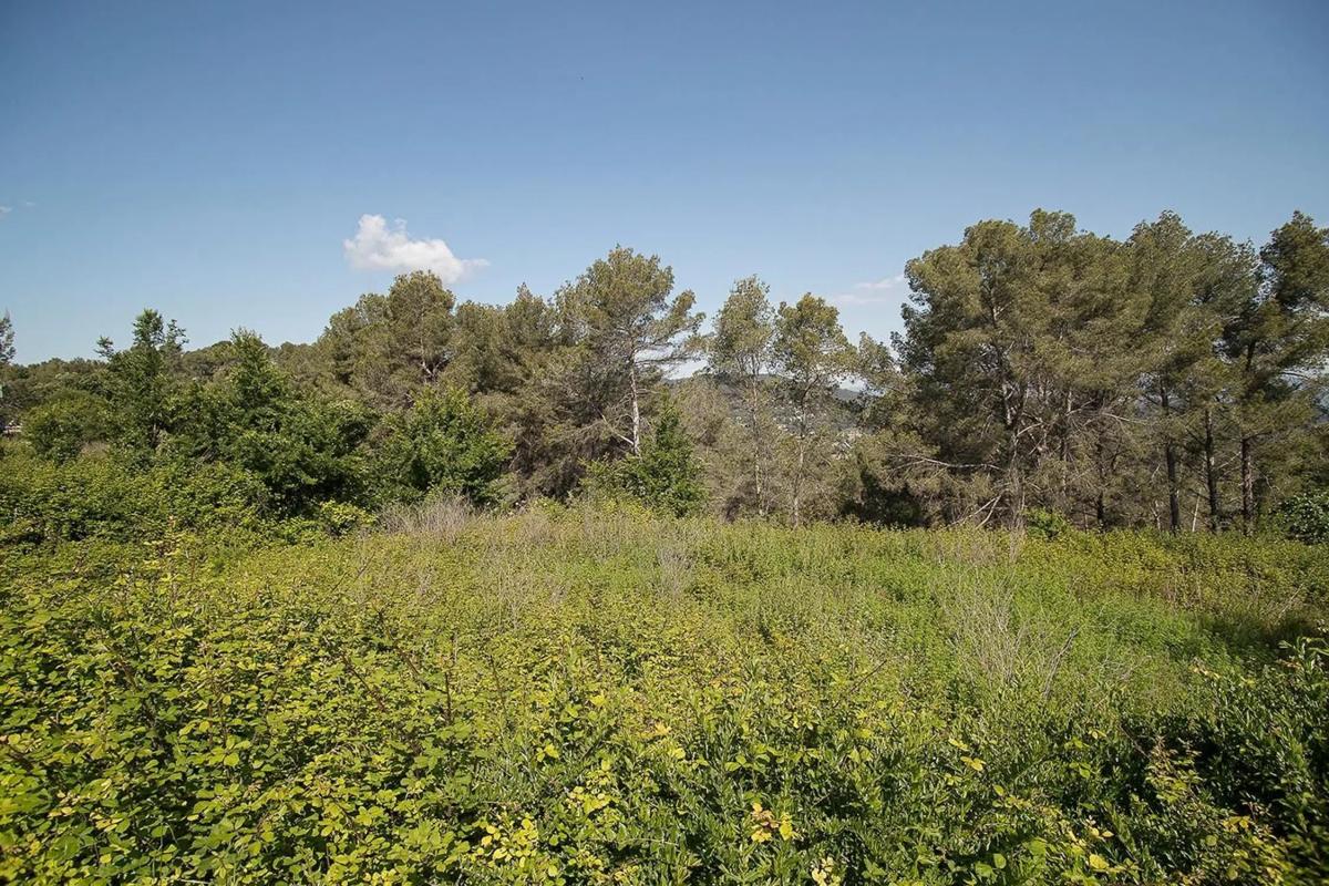 Terreno en venta en Corbera de Llobregat, Barcelona photo 4