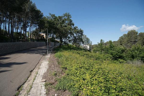 Terreno en calle d'Abelló, 18 photo 4