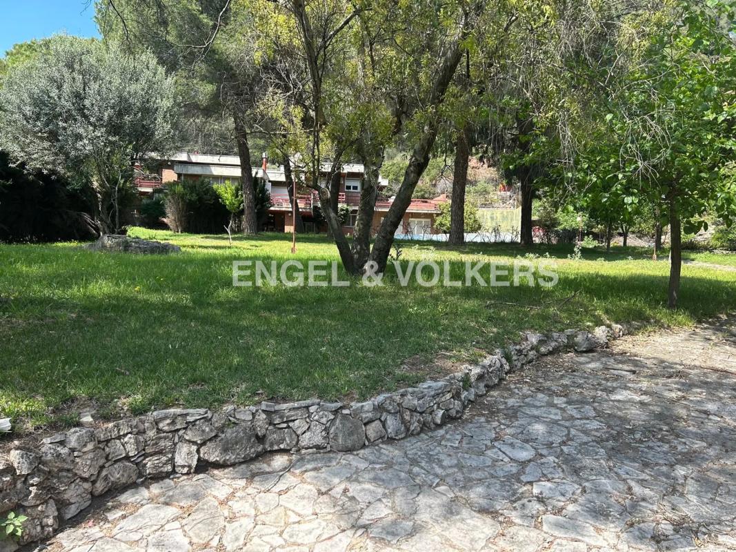 Land for sale in Pallejà, Barcelona photo 2