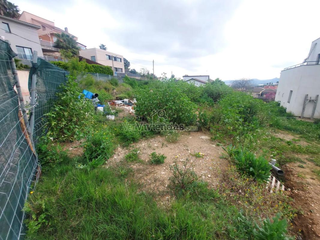 Terreno en venta en Sant esteve Sesrovires, Barcelona photo 3