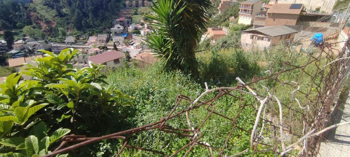 Terreno en venta en Vallirana, Barcelona photo 2