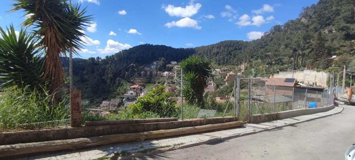 Terreno en venta en Vallirana, Barcelona photo 4