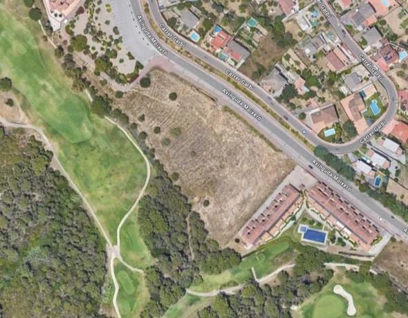 Terreno en Sant esteve Sesrovires photo 1