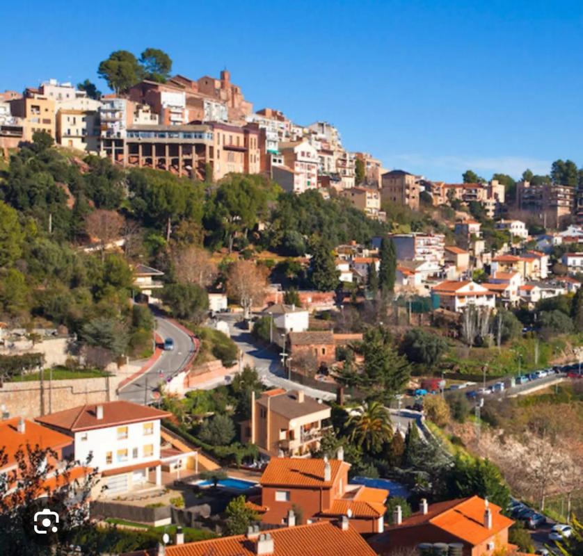 Terreno en venta en Corbera de Llobregat, Barcelona photo 4