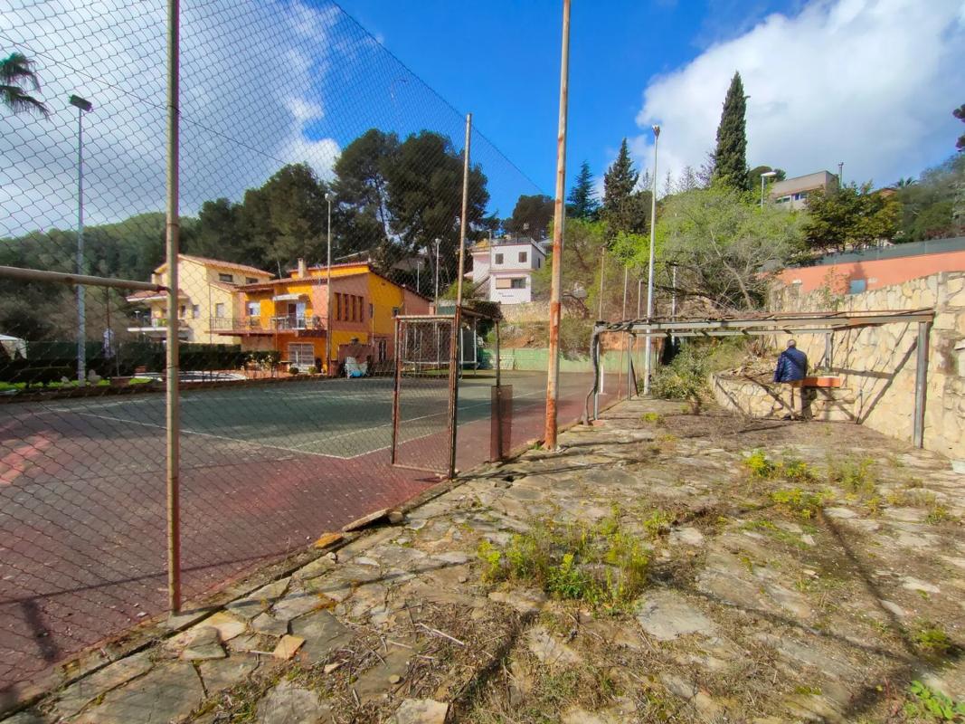 Land for sale in Corbera de Llobregat, Barcelona photo 4