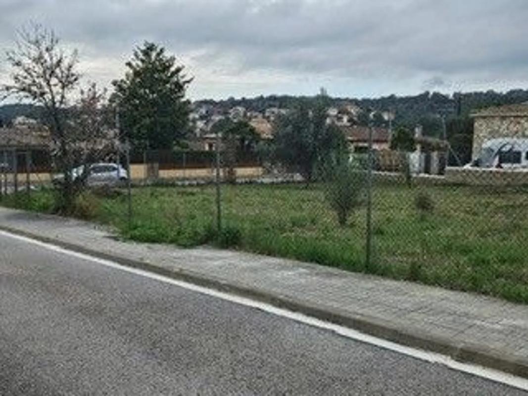 Участок земли на продажу в Коллбатó, Барселона photo 5