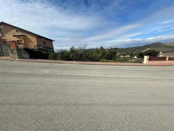 Terreno en calle Riu Foix photo 4