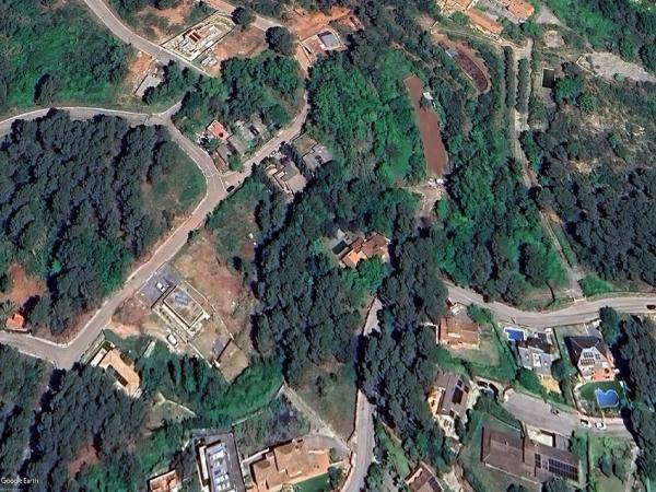 Terreno en avenida de la Mare de Déu de Lourdes photo 1