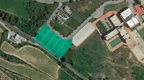 Terreno en plaza Sector Masia Bach photo 4