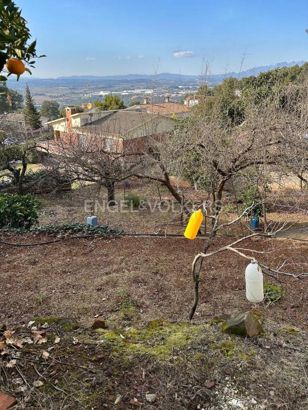 Działka na sprzedaż w Castellví de Rosanes, Barcelona photo 4