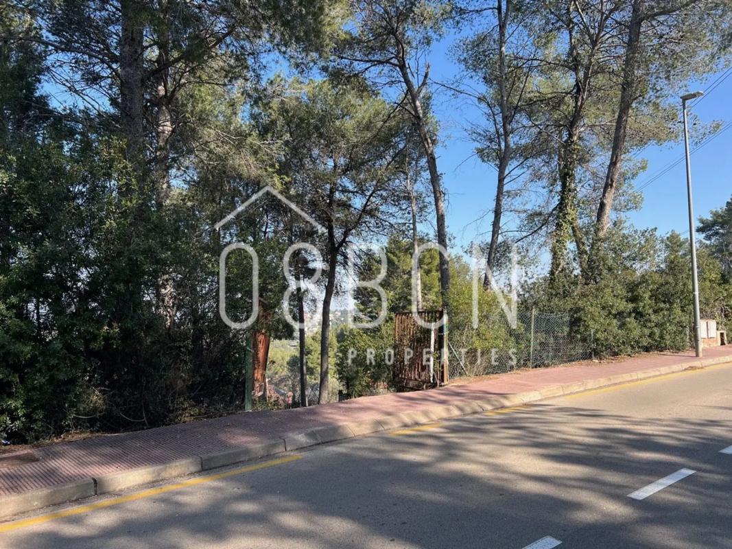 Terreno en venta en Corbera de Llobregat, Barcelona photo 4