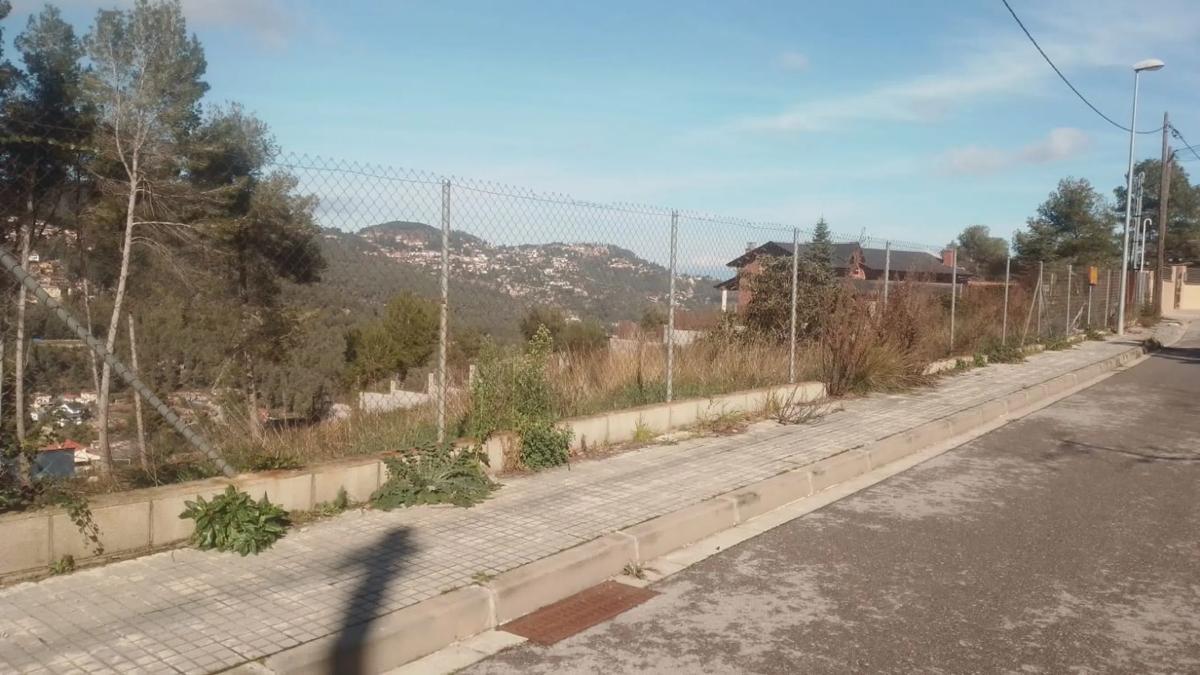 Terreno en venta en Corbera de Llobregat, Barcelona photo 5