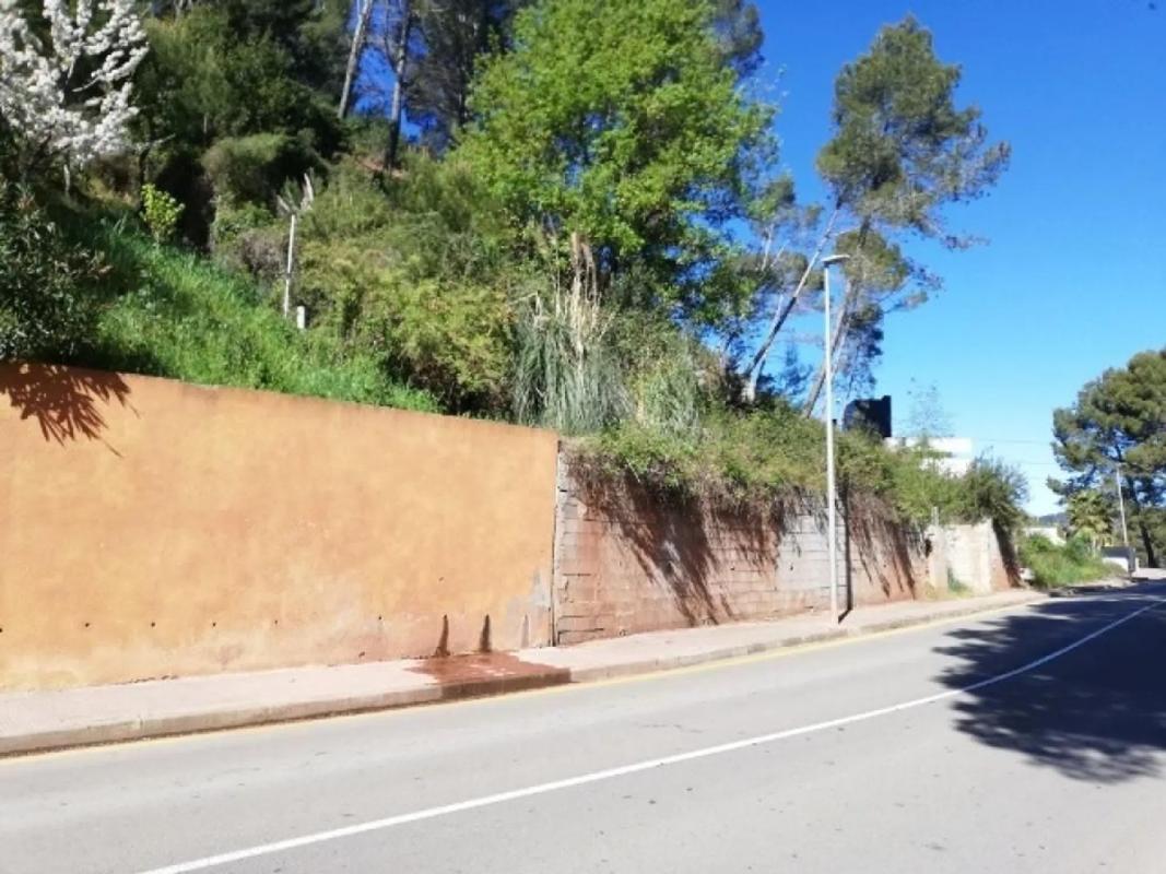 Terreno en venta en Corbera de Llobregat, Barcelona photo 3
