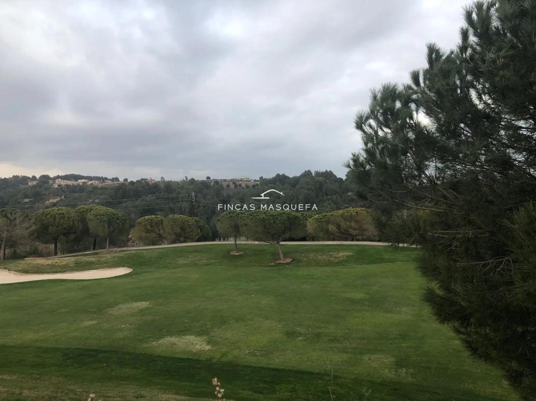 Terreno en venta en Sant esteve Sesrovires, Barcelona photo 4