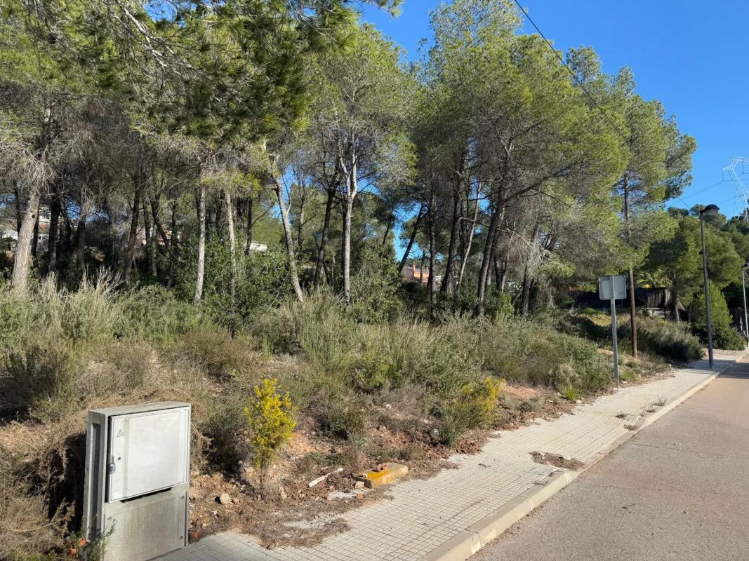 Terreno en venta en Corbera de Llobregat, Barcelona photo 4