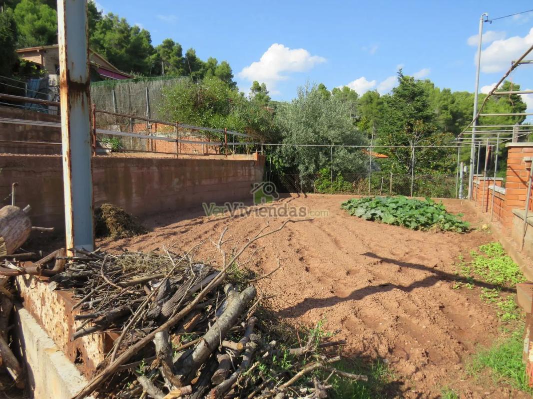 Terreno en venta en Cervelló, Barcelona photo 5