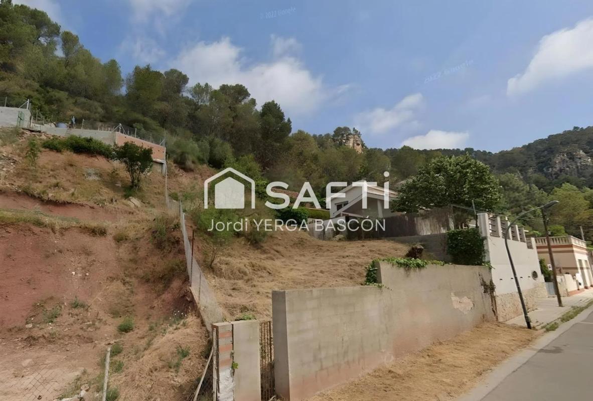 Terreno en venta en Vallirana, Barcelona photo 5