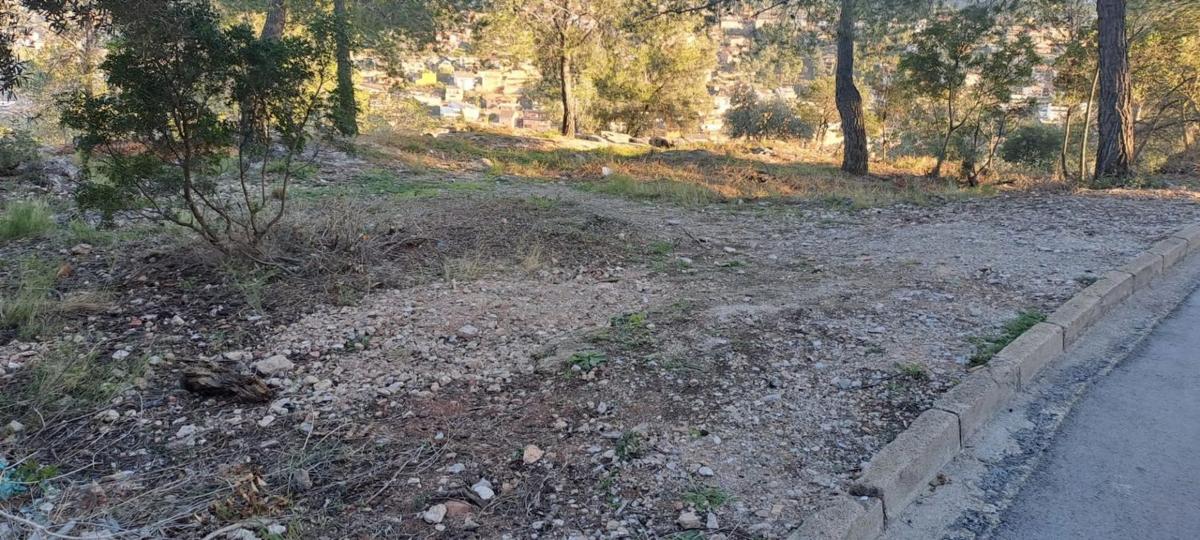 Участок земли на продажу в Вальриана, Барселона photo 4