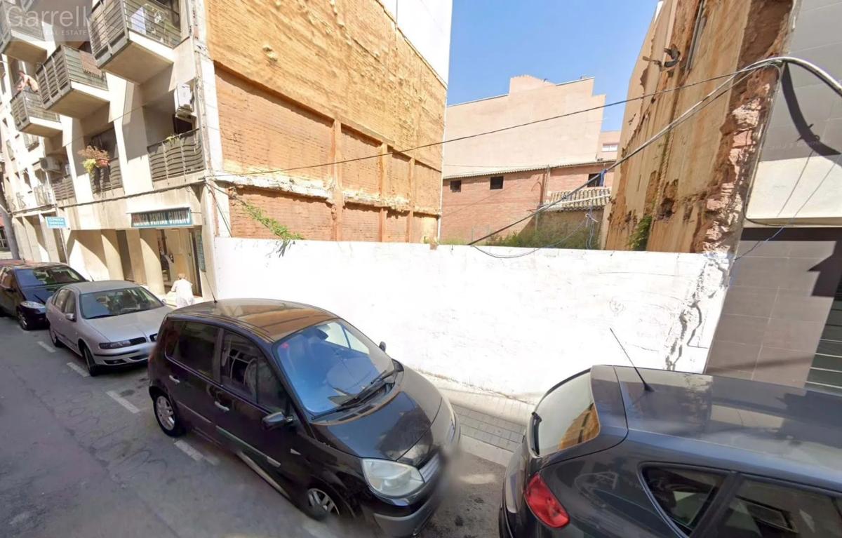 Terreno en venta en Sant Andreu de la Barca, Barcelona photo 1
