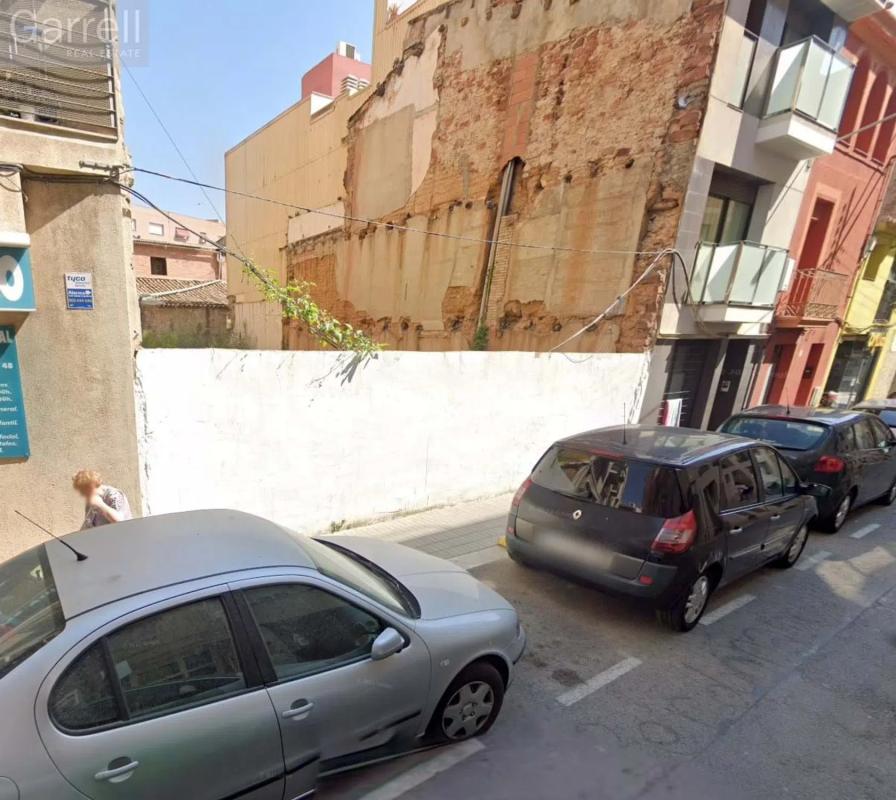 Terreno en venta en Sant Andreu de la Barca, Barcelona photo 4