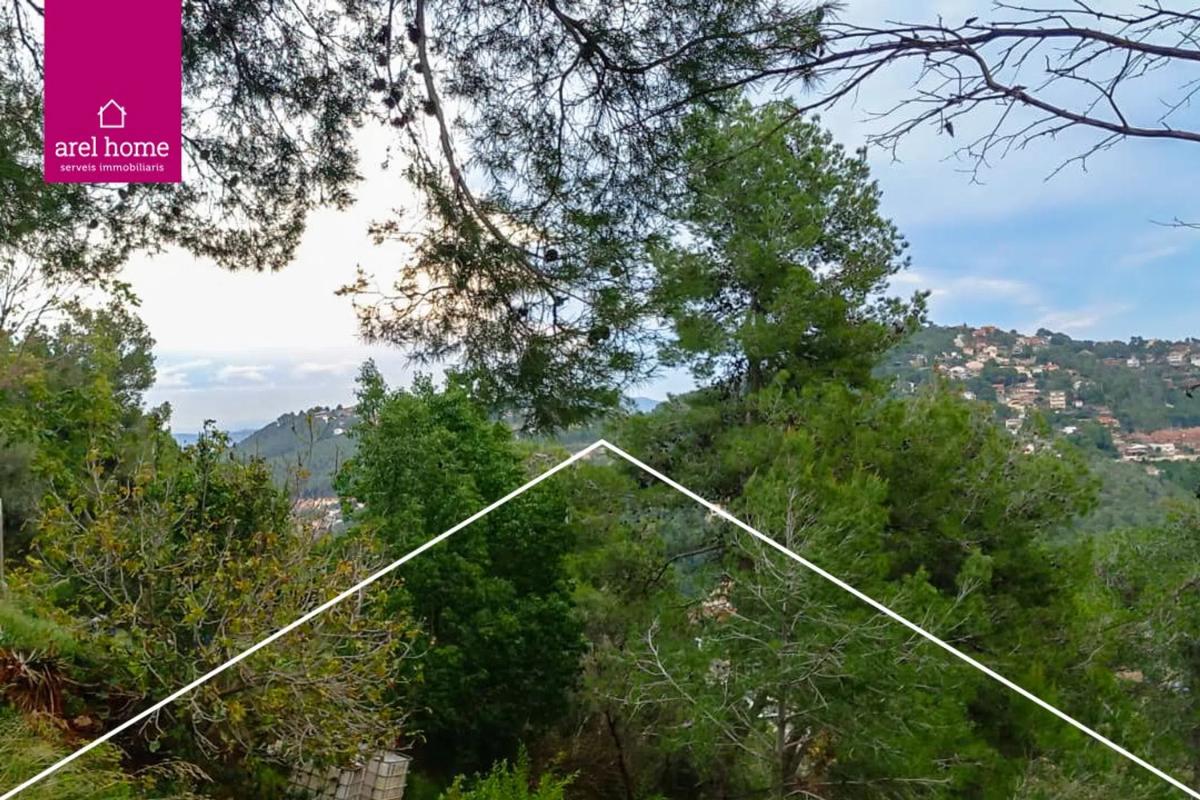 Land for sale in Vallirana, Barcelona photo 3